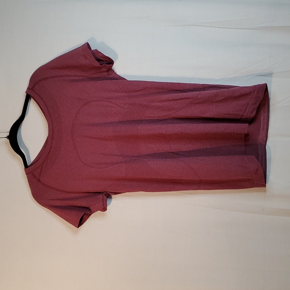 Lululemon Swiftly Tech Short Sleeve